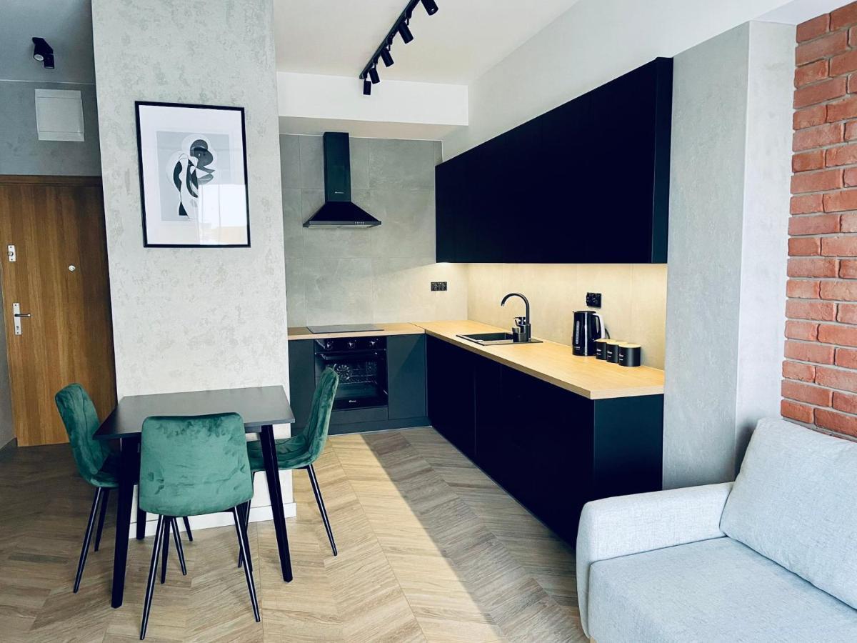 Apartament Roza 1 Zator - 2 Km Od Energylandii Eksteriør billede
